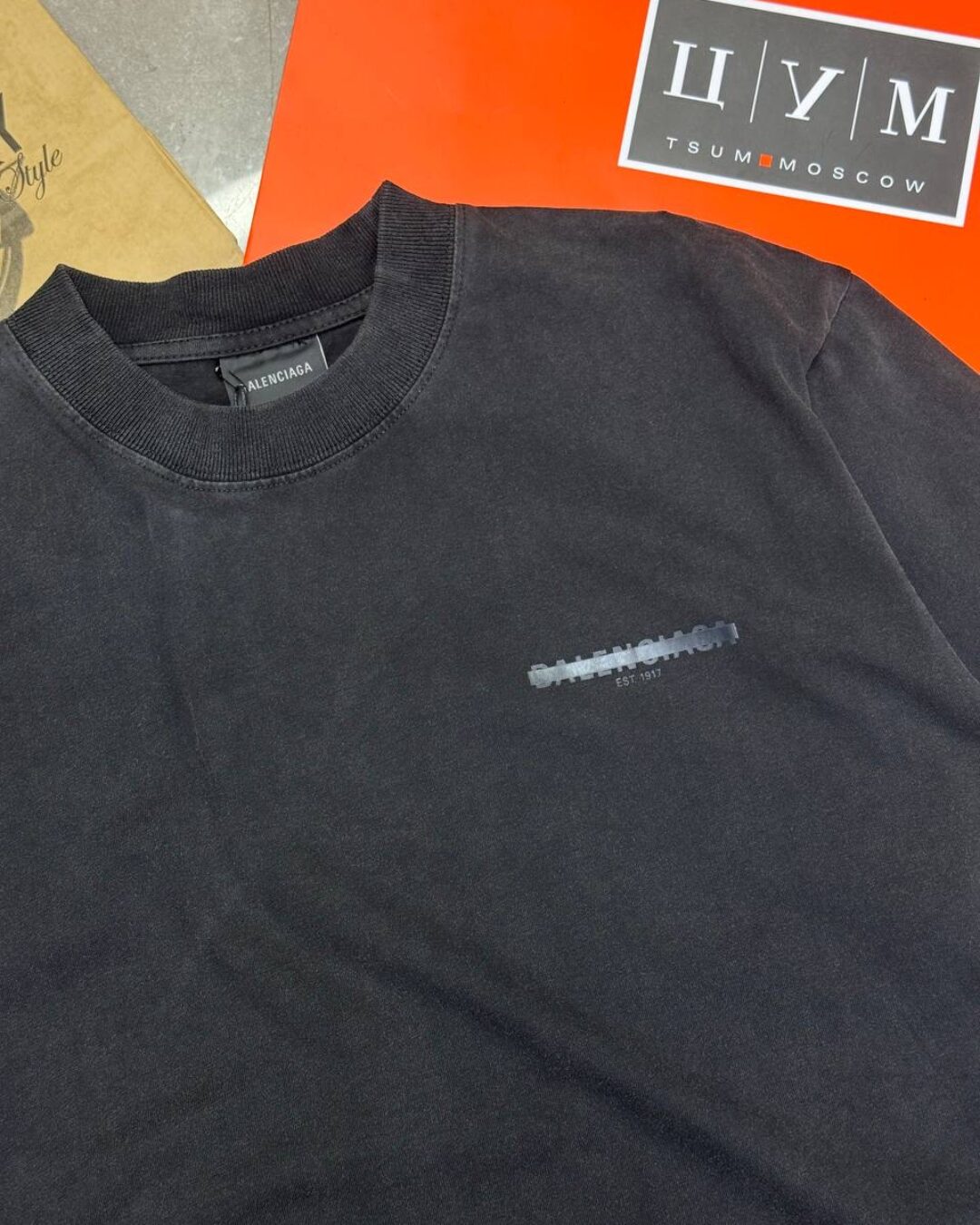Футболка Balenciaga — изображение 3