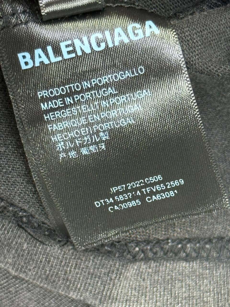 Футболка Balenciaga — фото 5