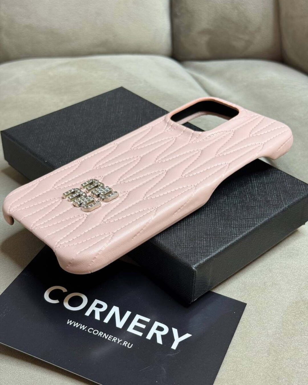 Чехол Miu Miu (IPhone 16 Pro Max) — изображение 7