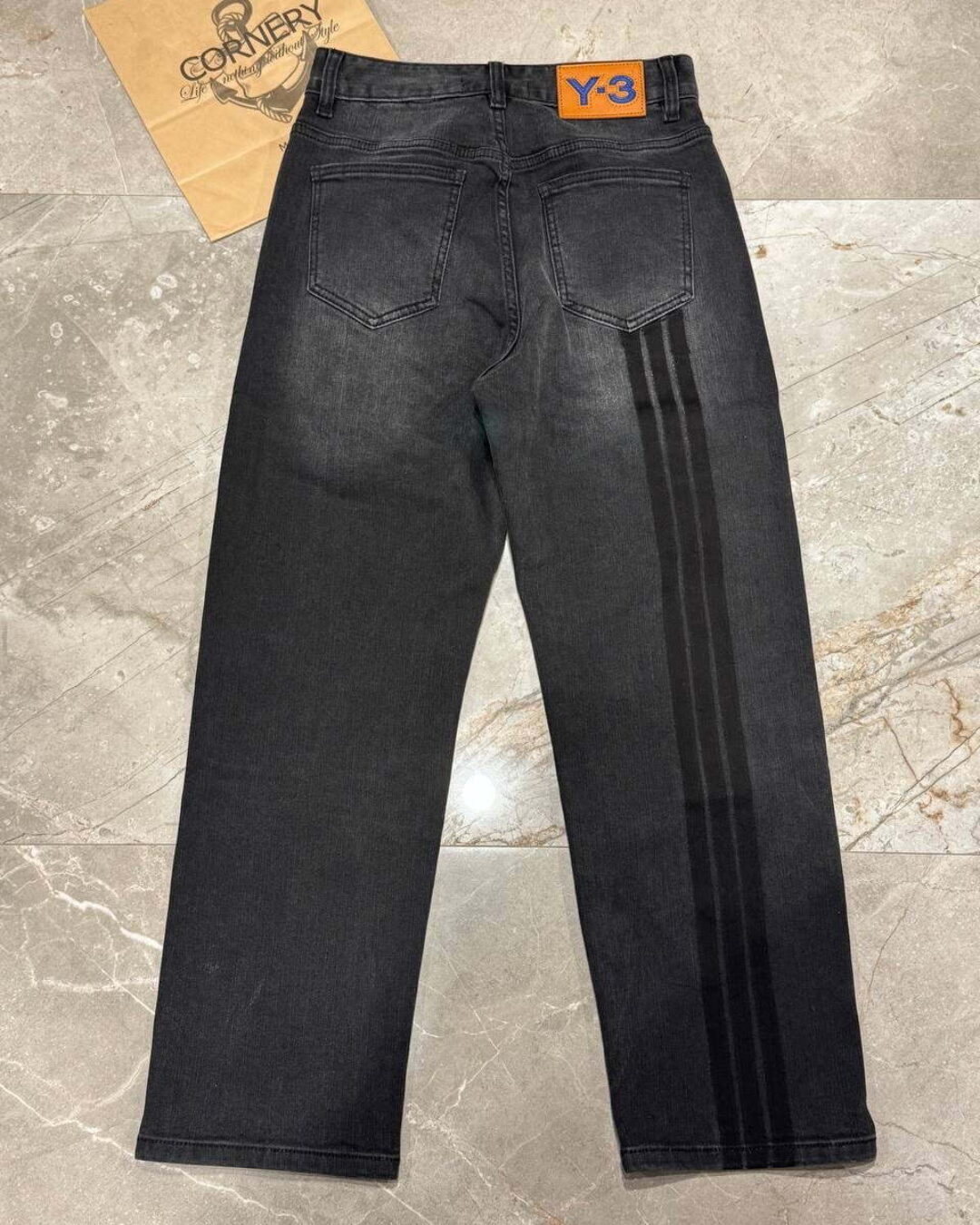 Джинсы Y-3 — изображение 2