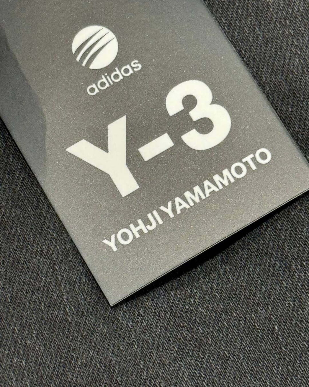 Джинсы Y-3 — изображение 4