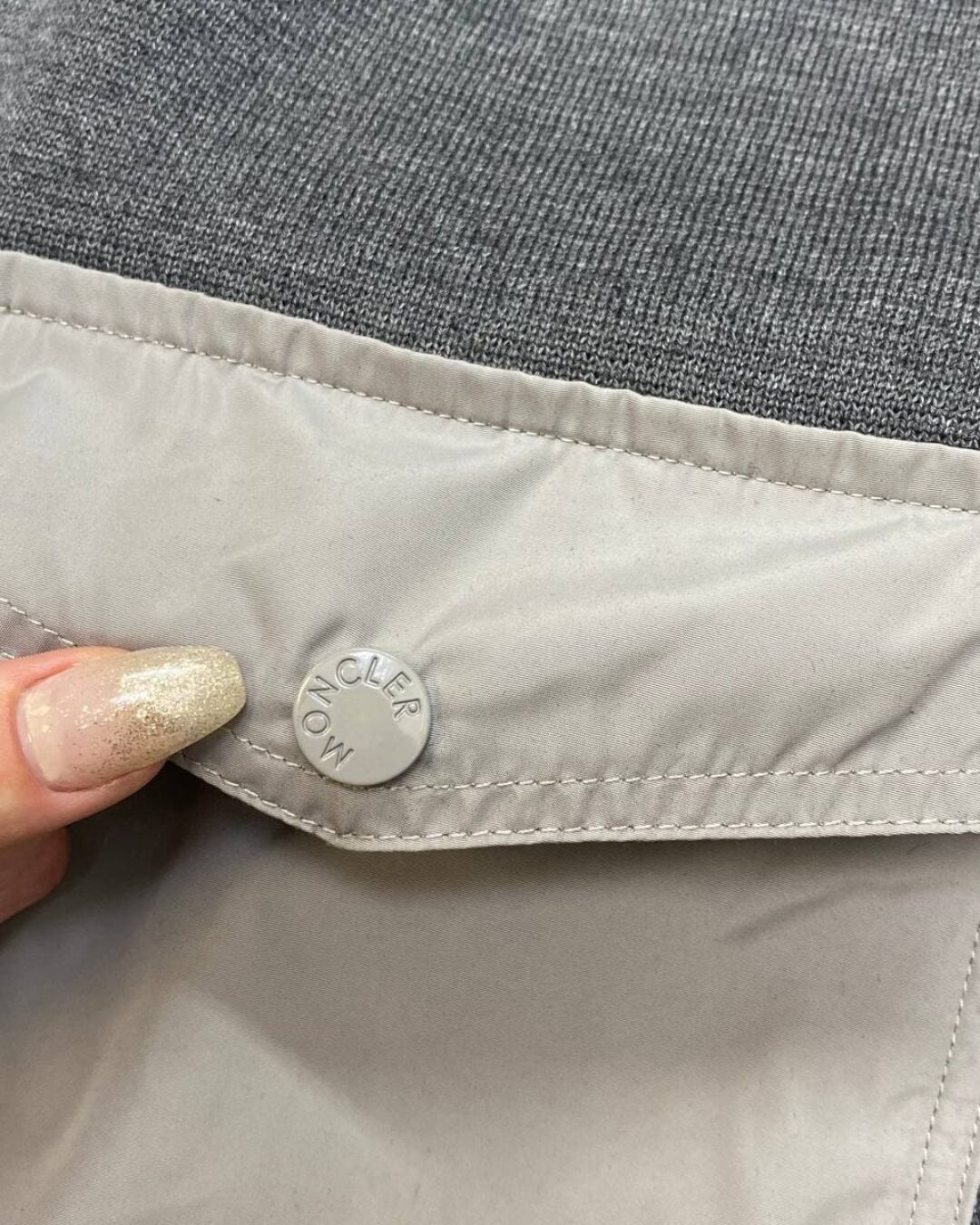 Жилет Moncler — изображение 7