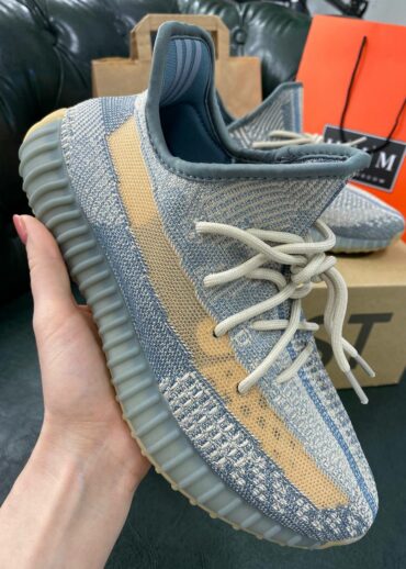 Yeezy 350 V2 Israfil