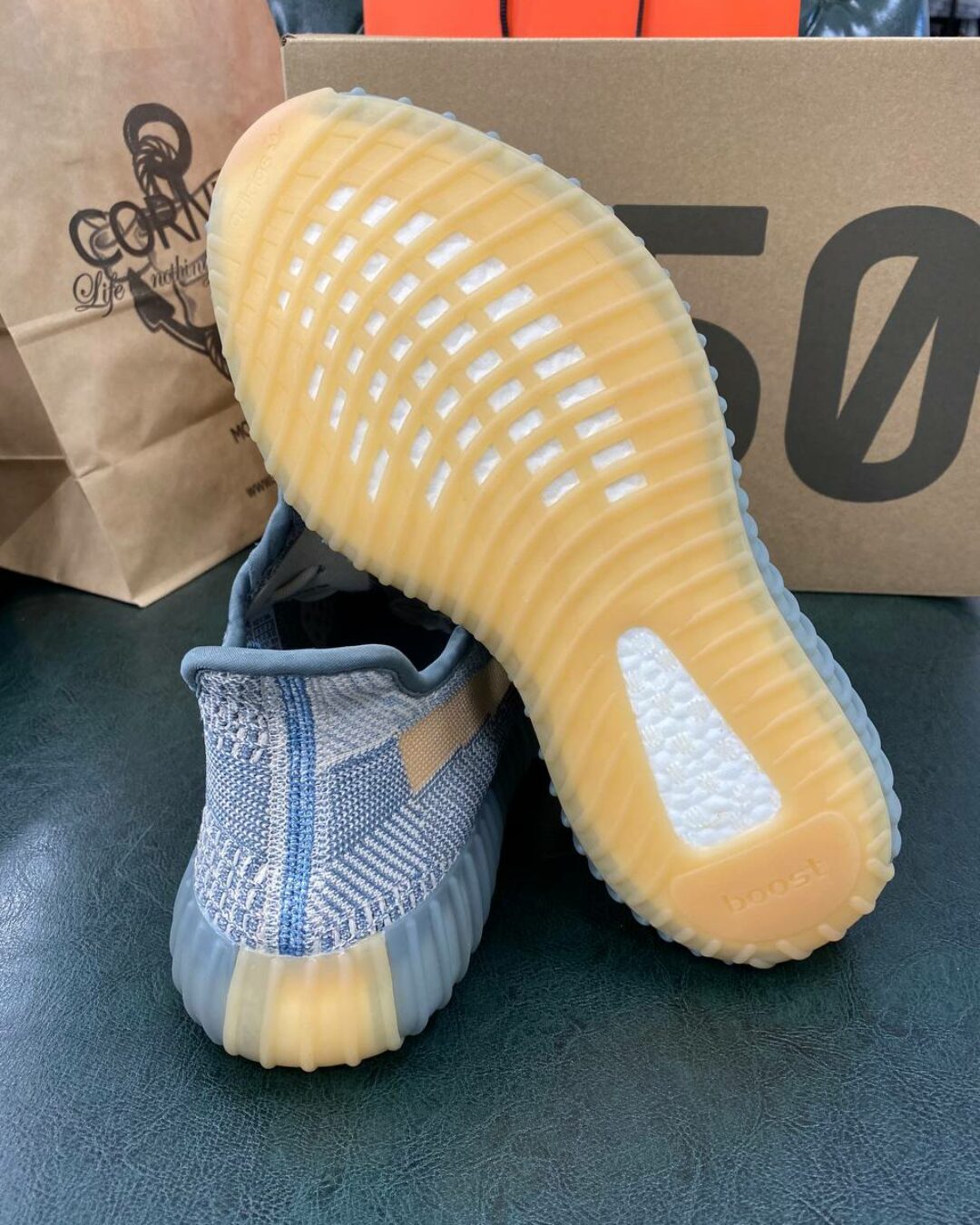Yeezy 350 V2 Israfil — изображение 8