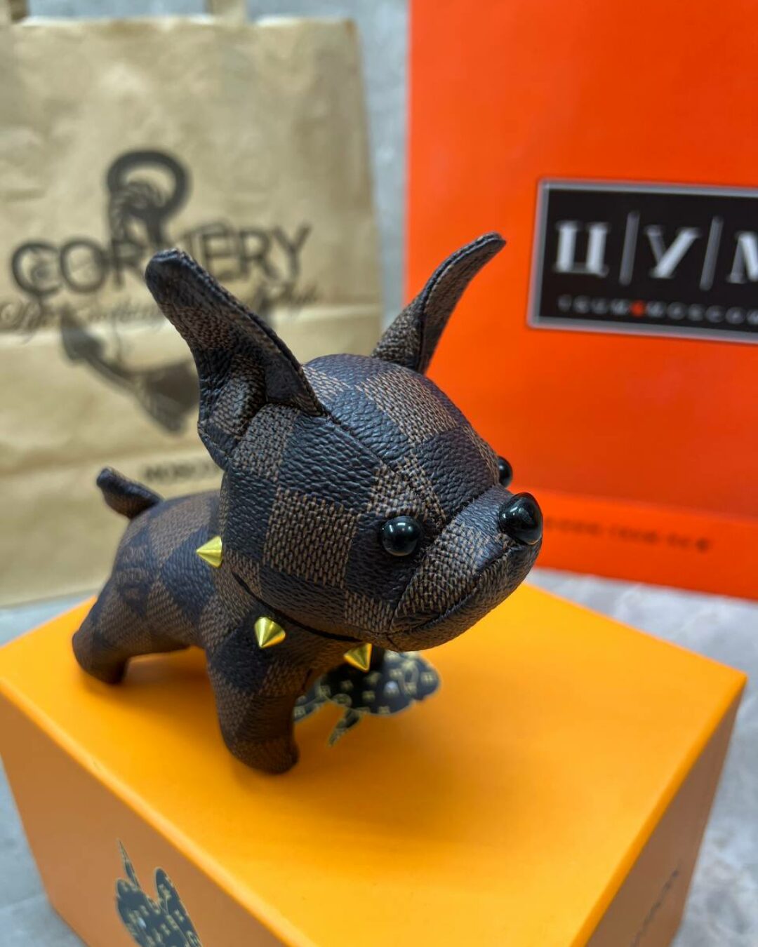 Брелок Louis Vuitton — изображение 2