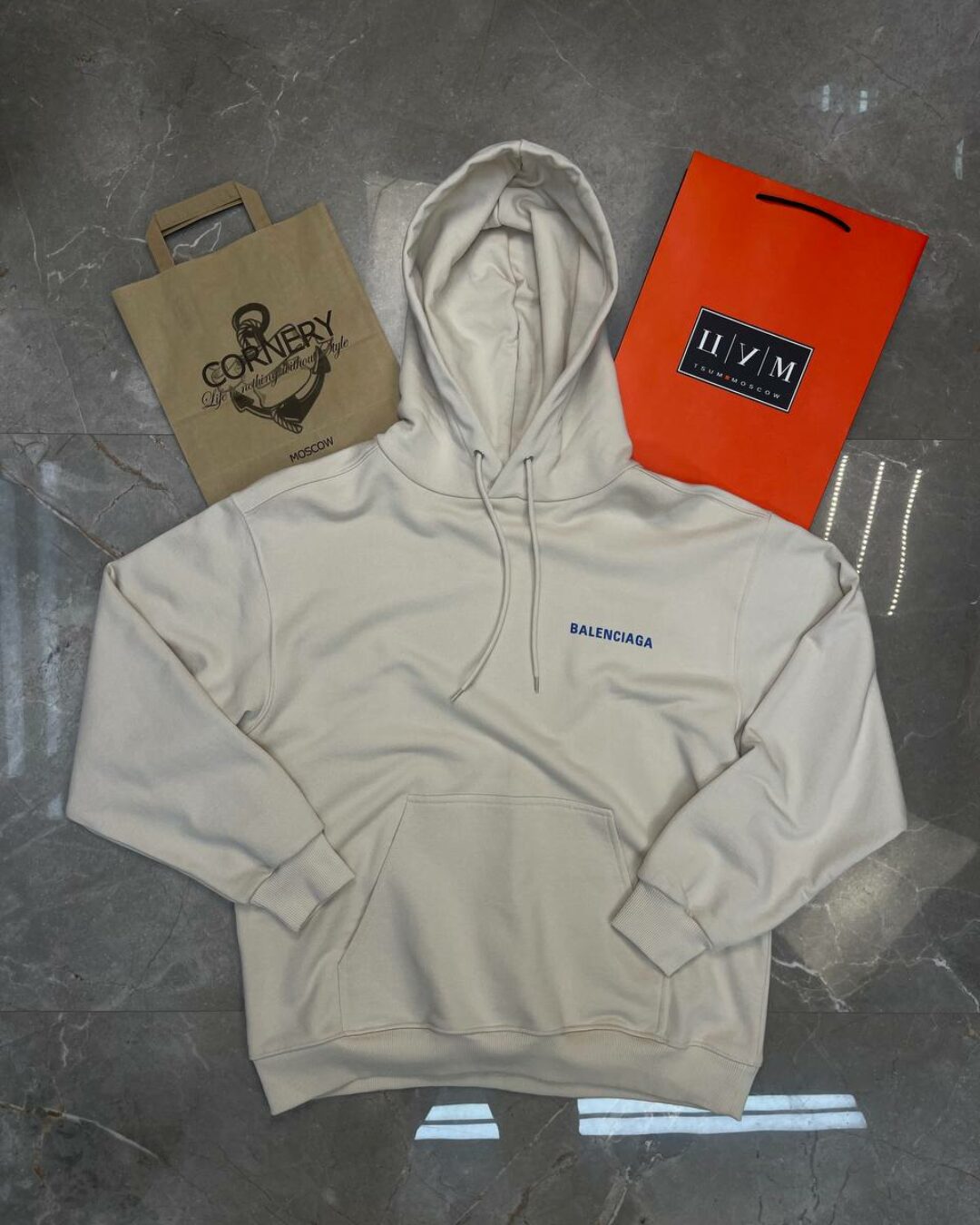 Худи Balenciaga