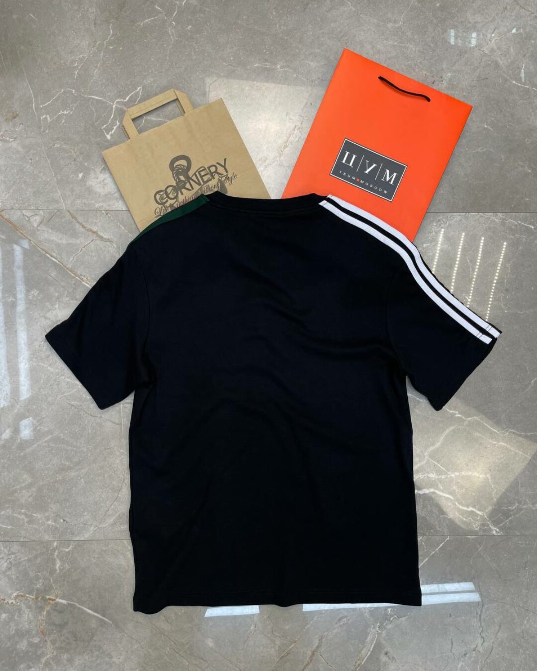 Футболка Gucci x Adidas — изображение 3