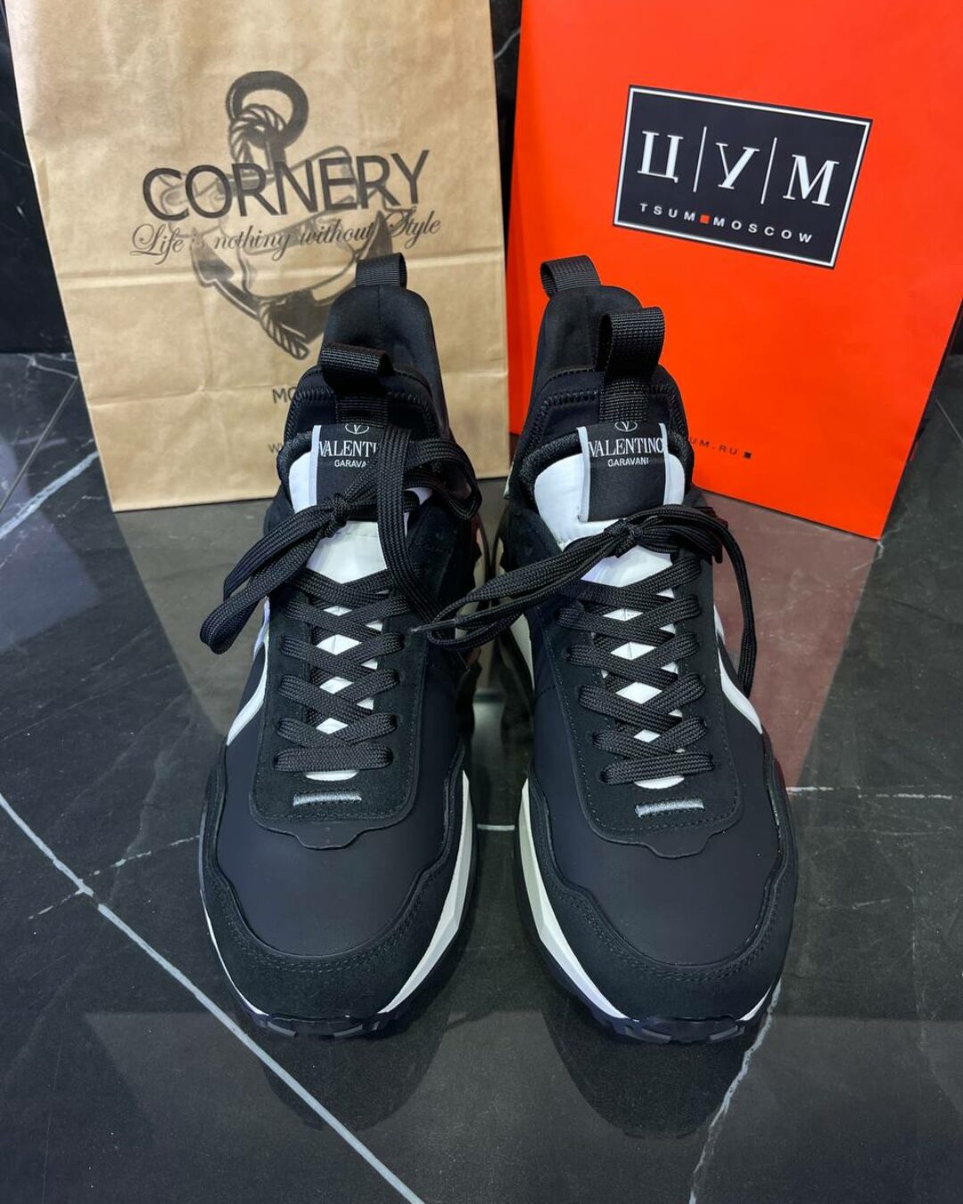 Кроссовки Valentino — изображение 3