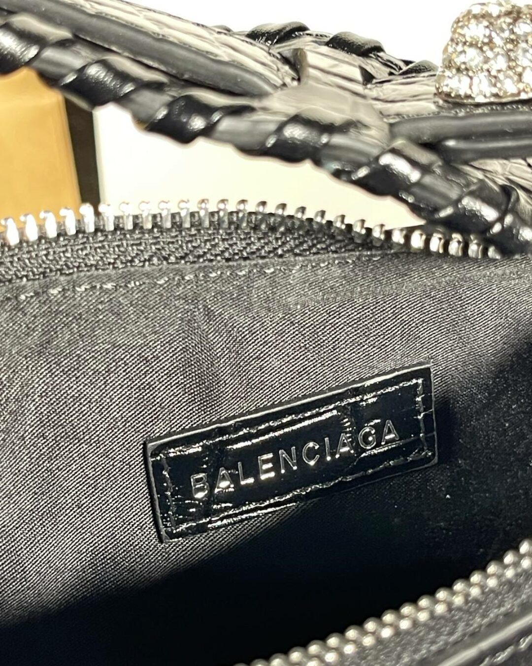 Сумка Balenciaga XS Le Cagole — изображение 8