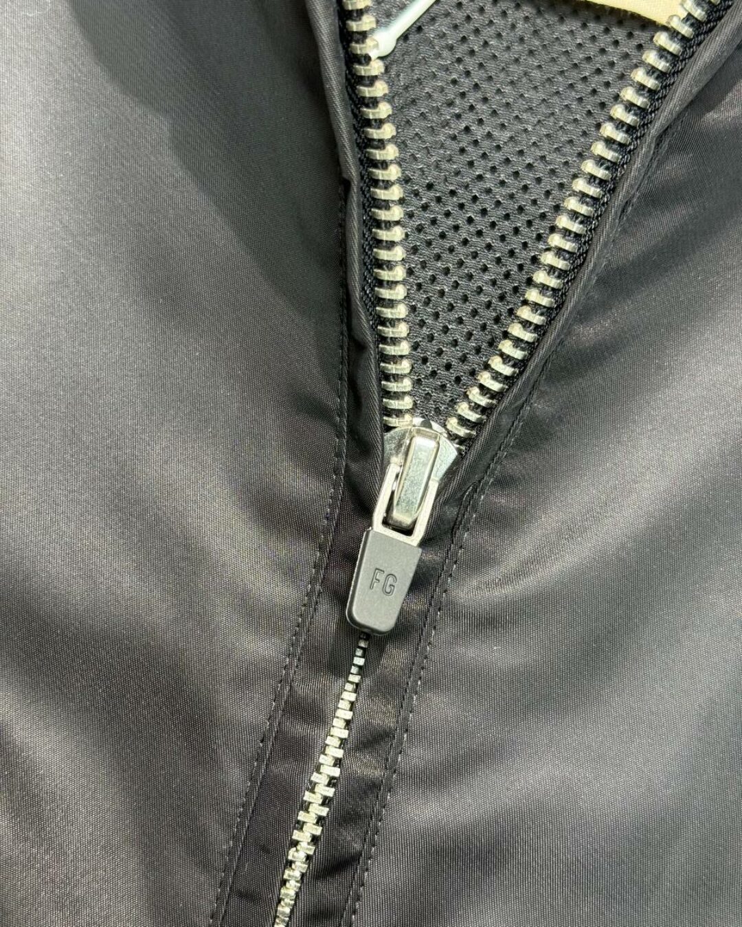 Ветровка Fear of God — изображение 6