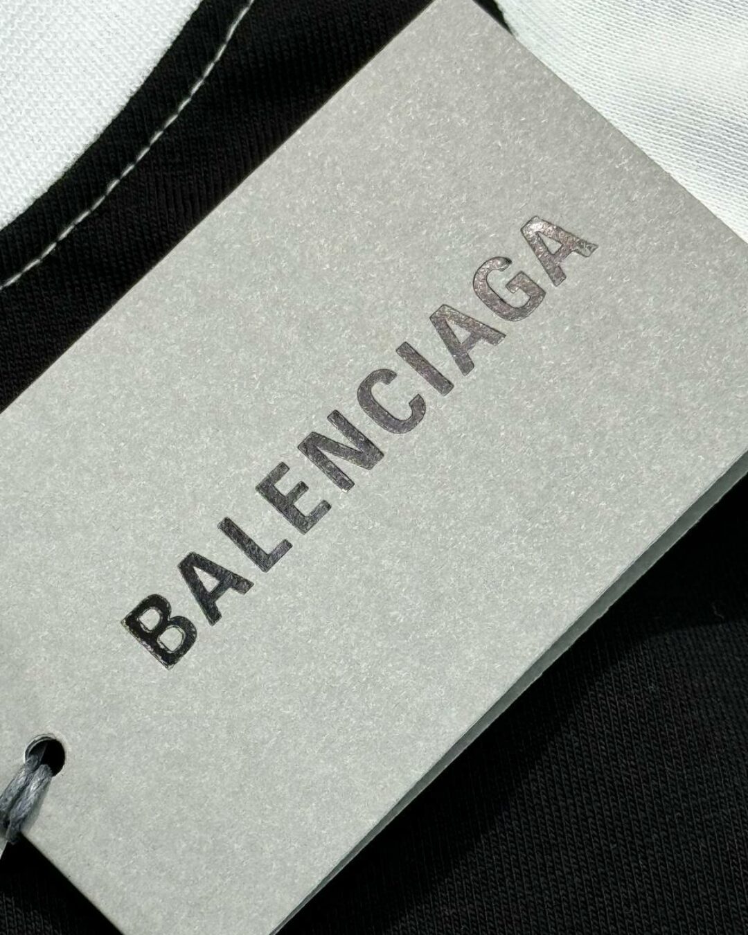 Футболка Balenciaga — изображение 7