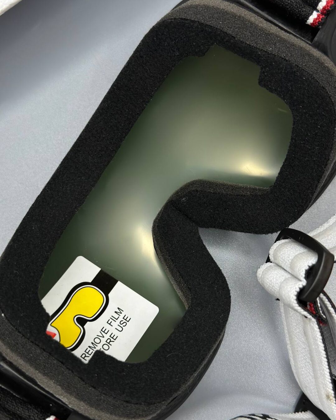 Горнолыжные очки Dior — изображение 6