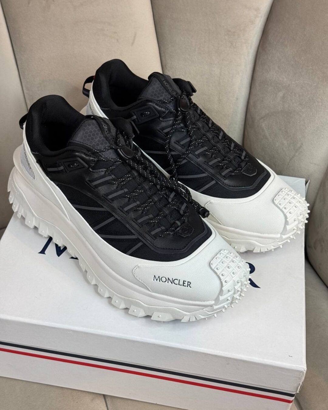 Кроссовки Moncler