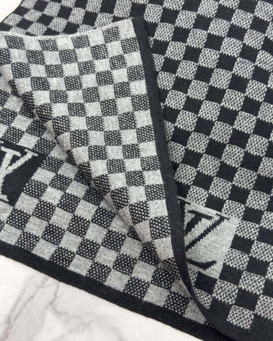 Шарф Louis Vuitton — изображение 9