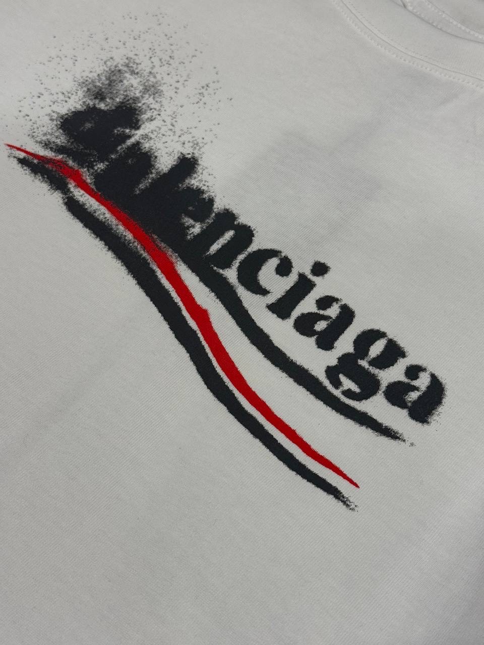 Футболка Balenciaga — фото 7