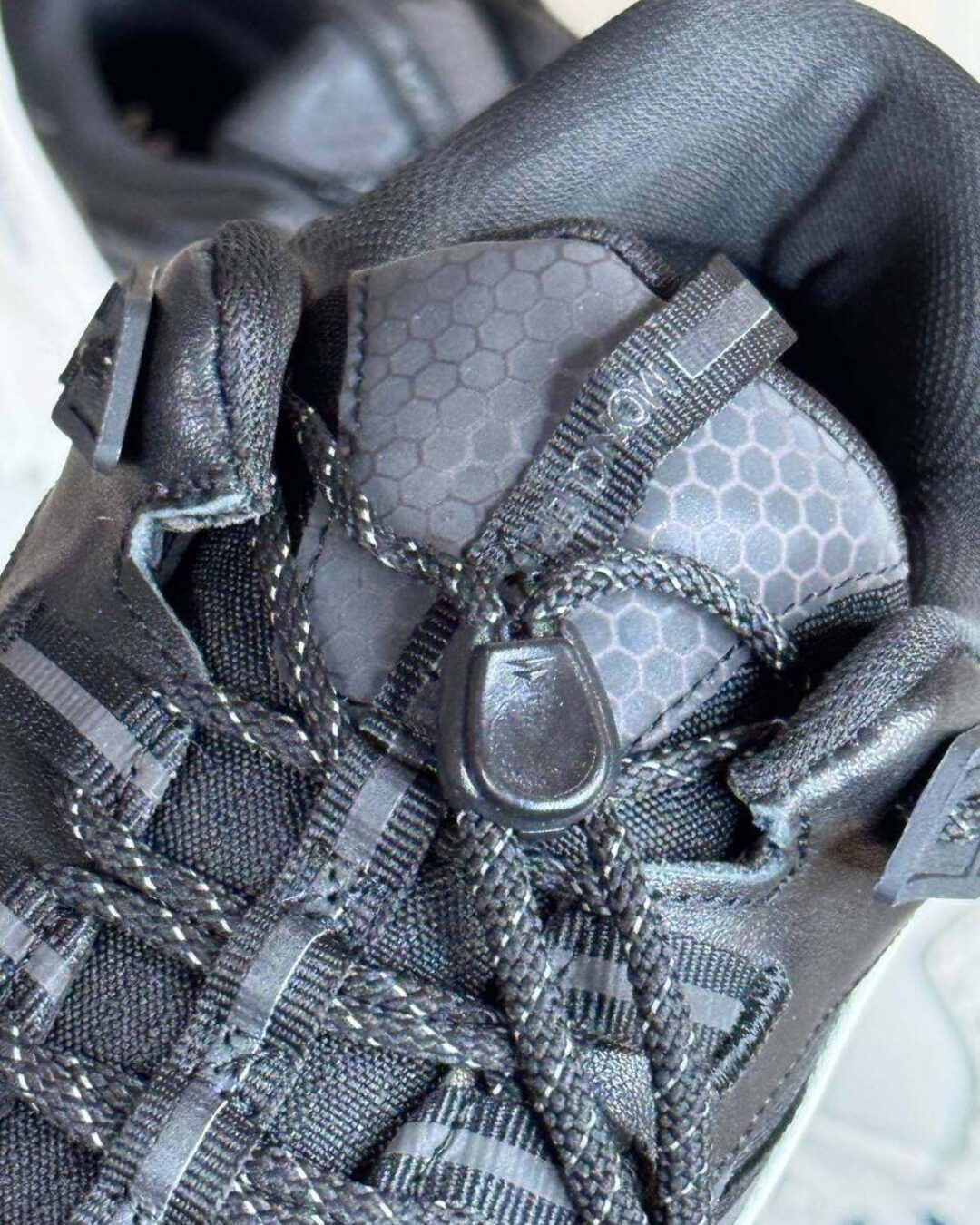 Кроссовки Moncler — изображение 4