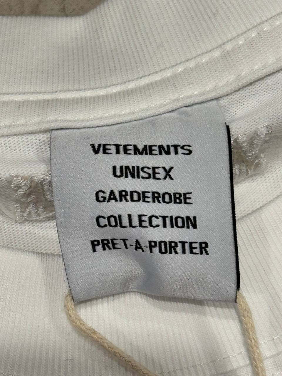Футболка Vetements She Look Like Art — фото 6