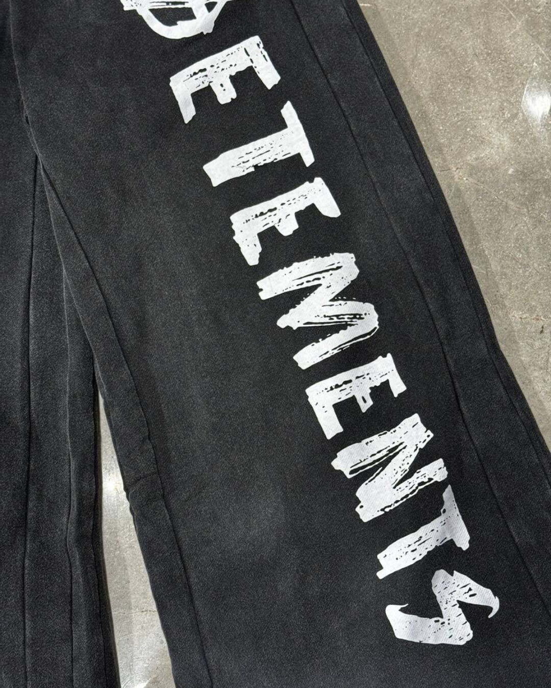 Спортивные Штаны Vetements — изображение 3