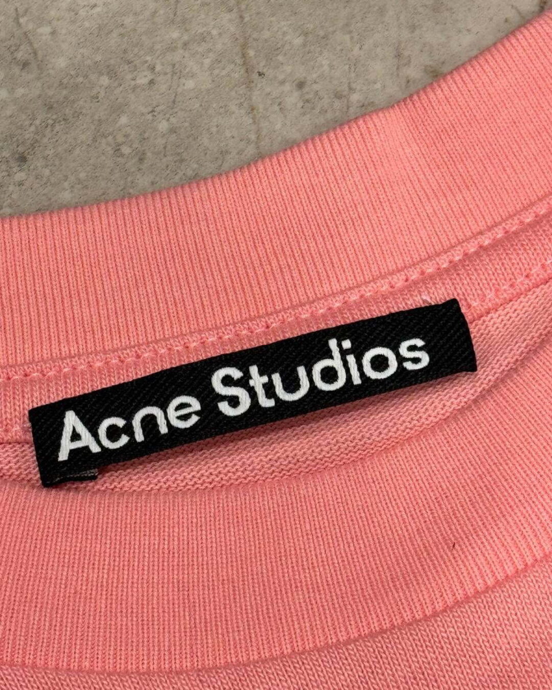 Футболка Acne Studios — изображение 6