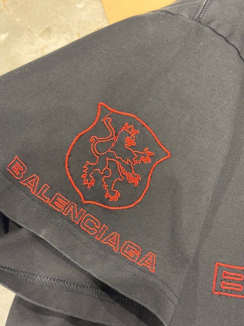 Футболка Balenciaga — фото 7