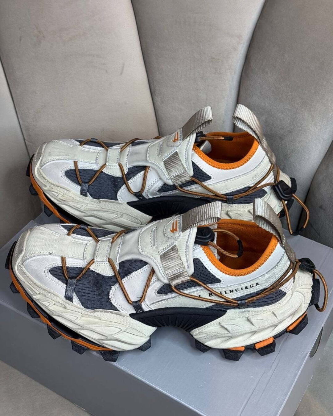 Кроссовки Balenciaga — изображение 2