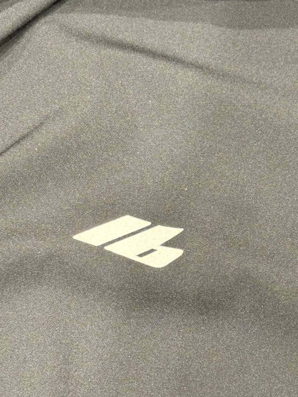 Кофта Balenciaga — фото 8