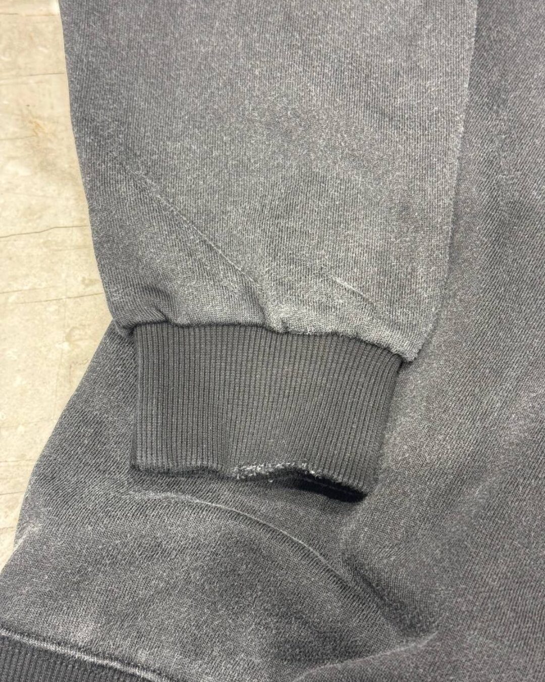 Кофта Vetements — изображение 9