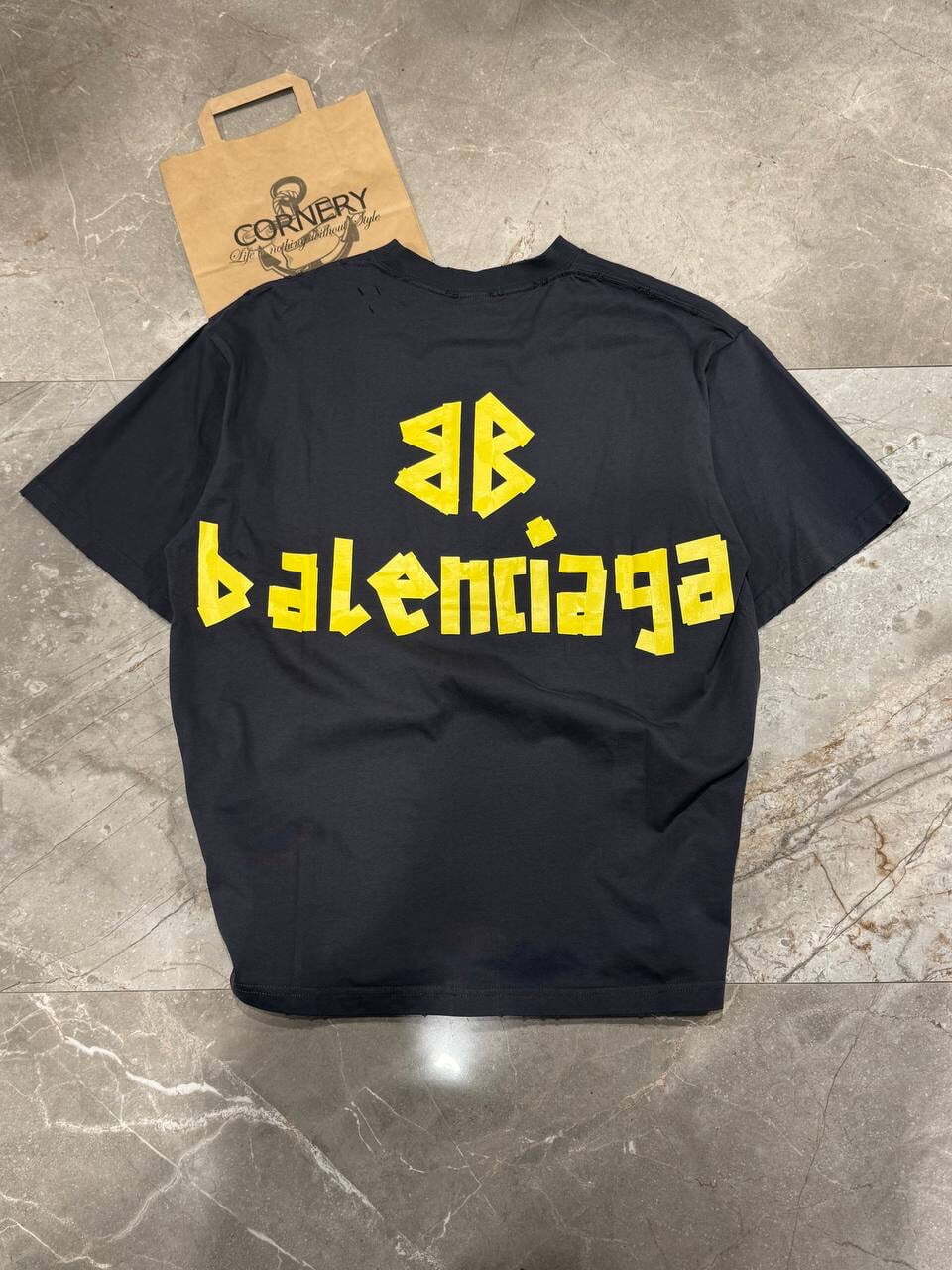 Футболка Balenciaga — фото 3