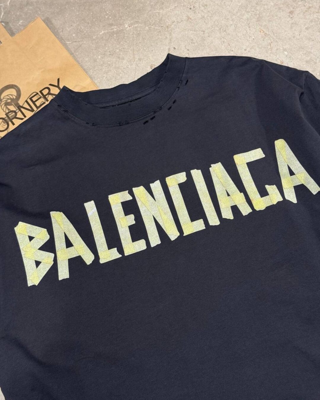 Футболка Balenciaga — изображение 3