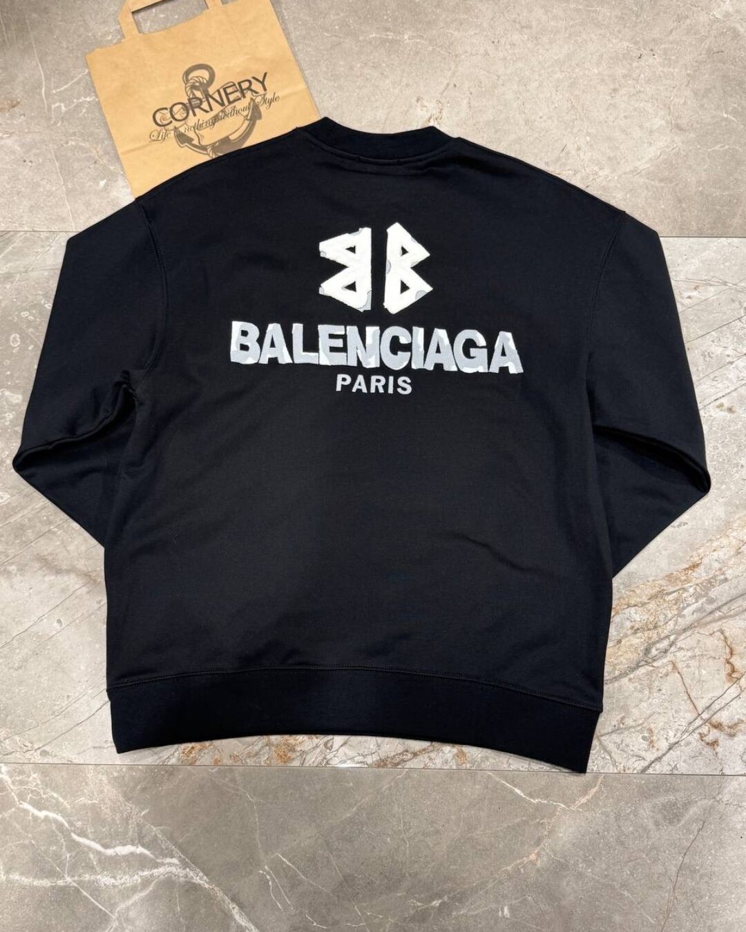 Кофта Balenciaga — изображение 2