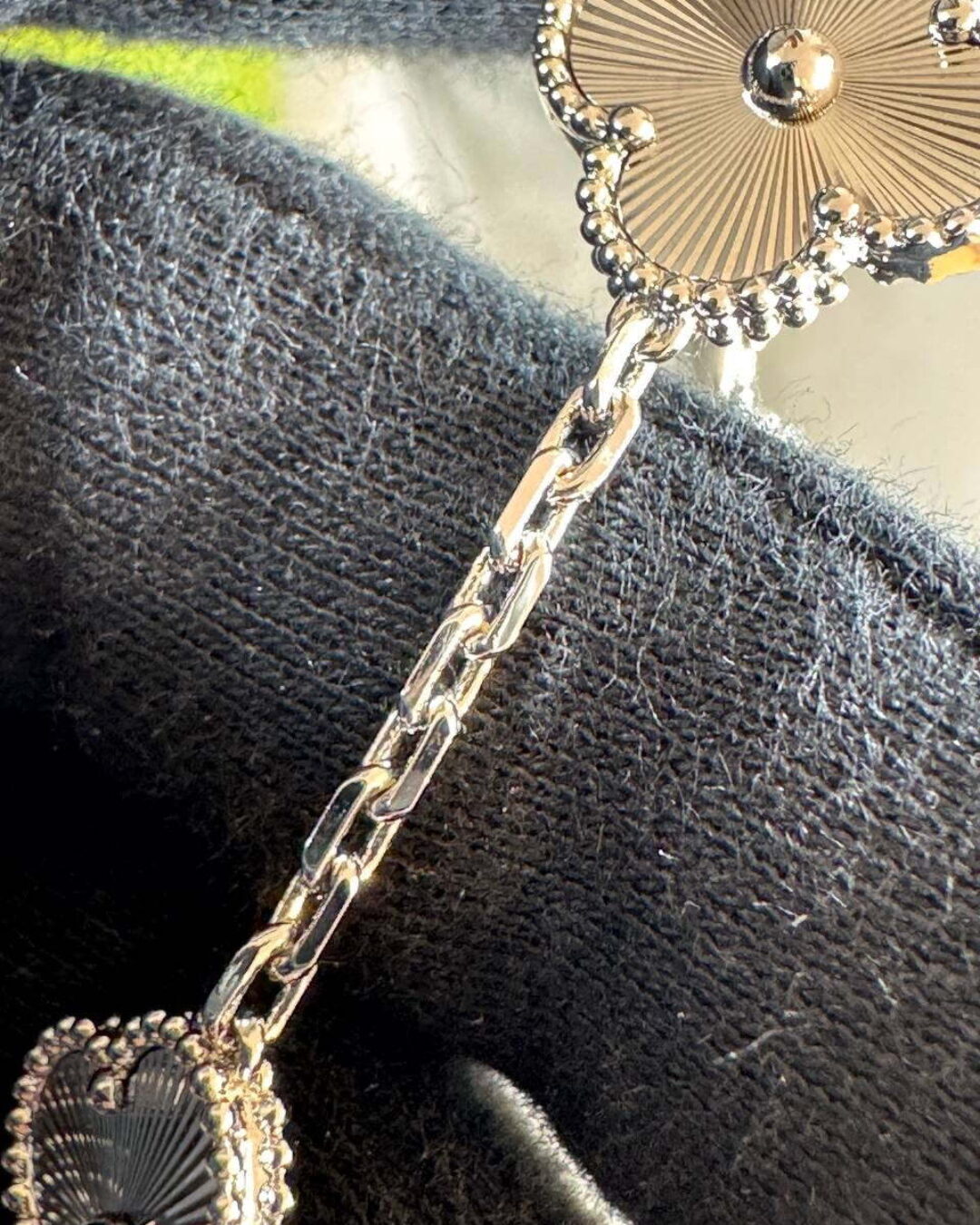 Браслет Van Cleef & Arpels Vintage Alhambra Silver/Reflective — изображение 8