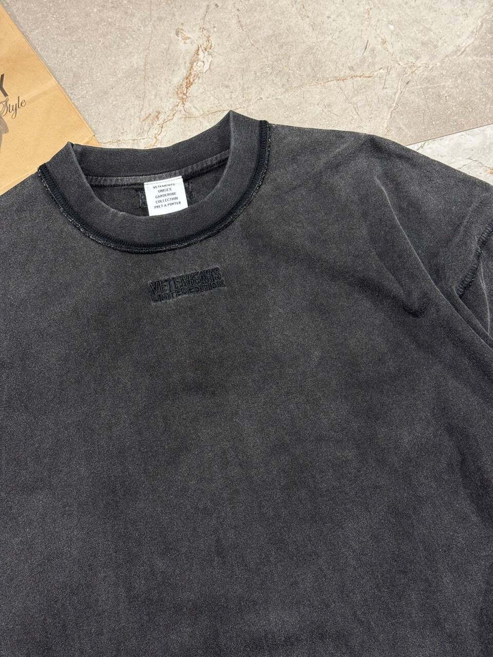Футболка Vetements Logo — фото 4