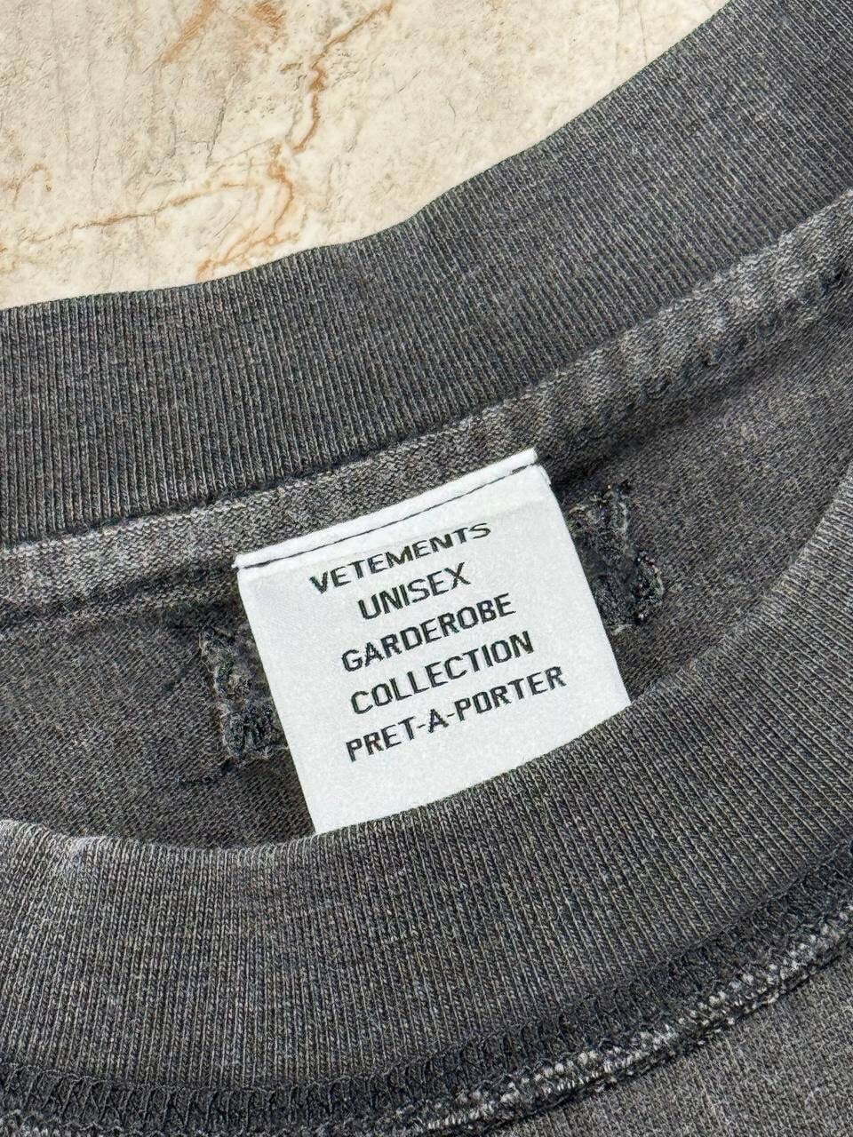 Футболка Vetements Logo — фото 8