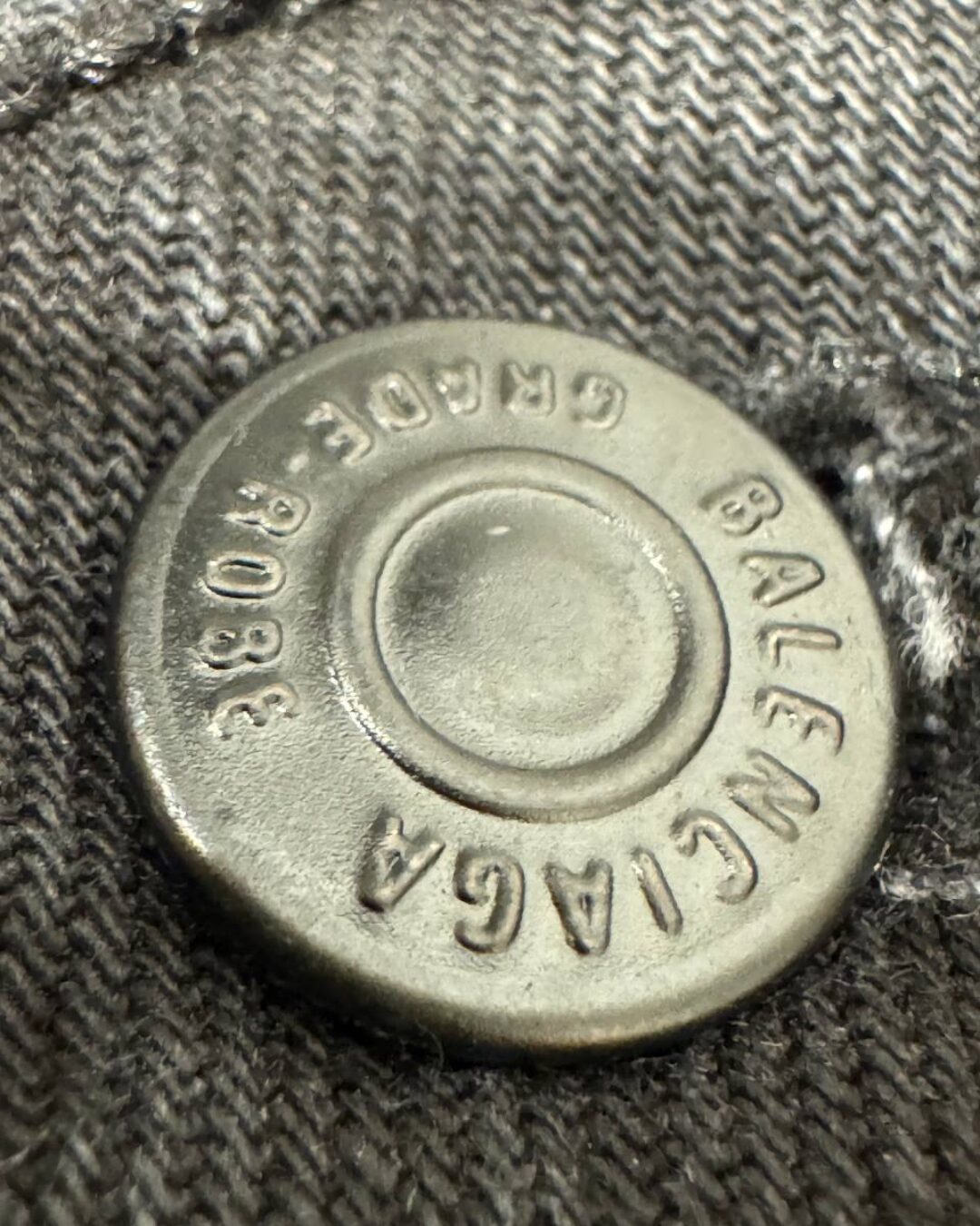 Джинсы Balenciaga — изображение 8