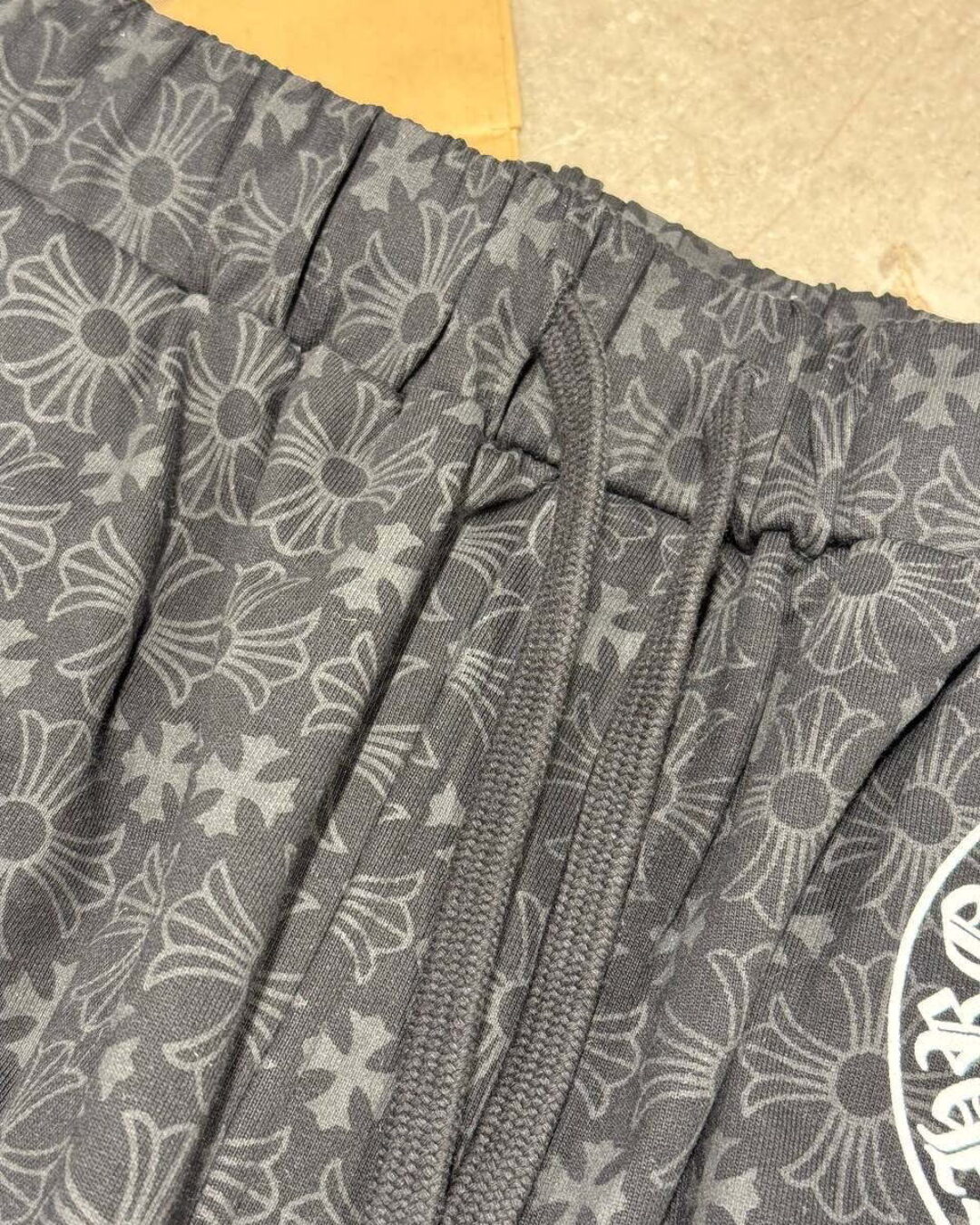 Спортивные Штаны Chrome Hearts — изображение 6