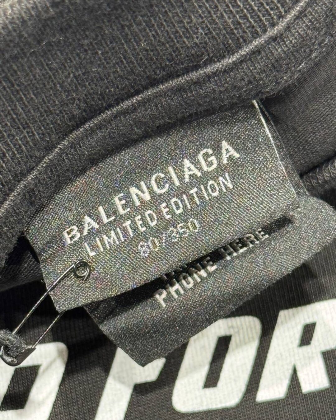 Футболка Balenciaga — изображение 9