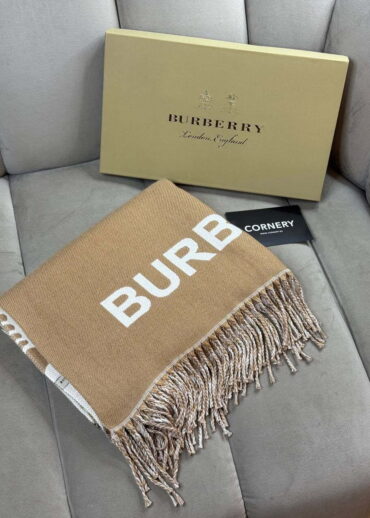 Шарф Burberry