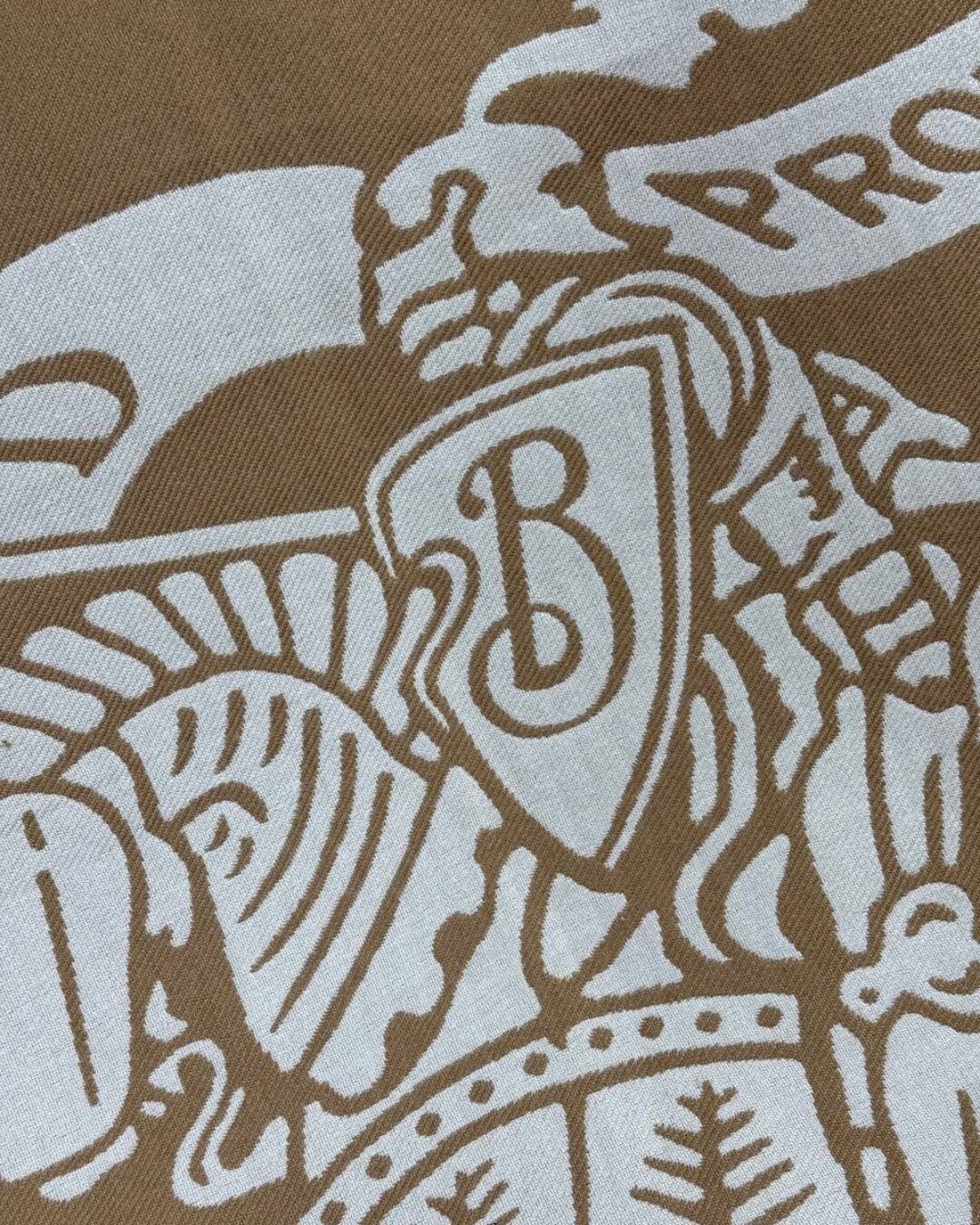Шарф Burberry — изображение 6