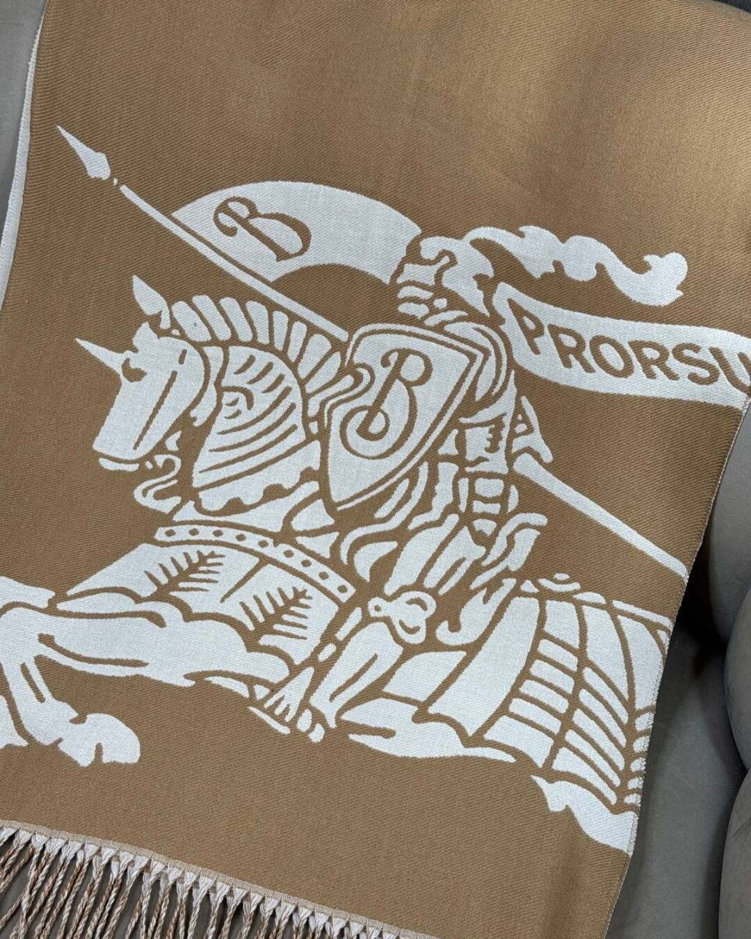 Шарф Burberry — изображение 7