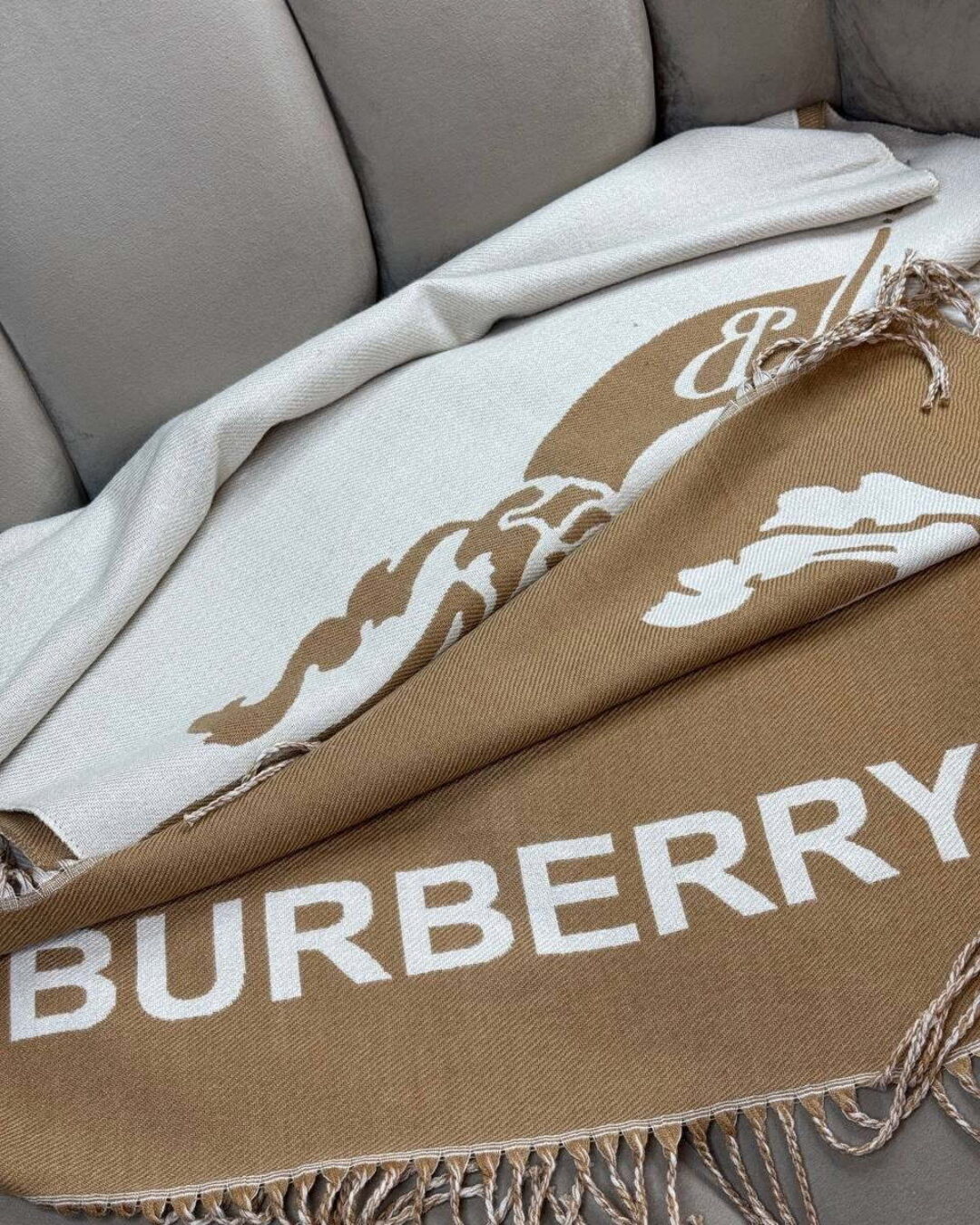 Шарф Burberry — изображение 8
