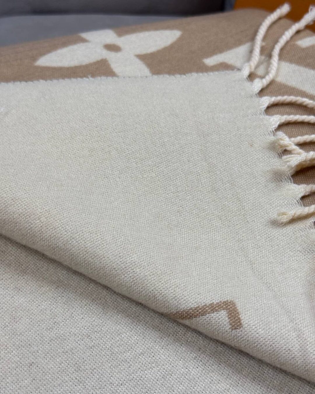 Шарф Louis Vuitton — изображение 4