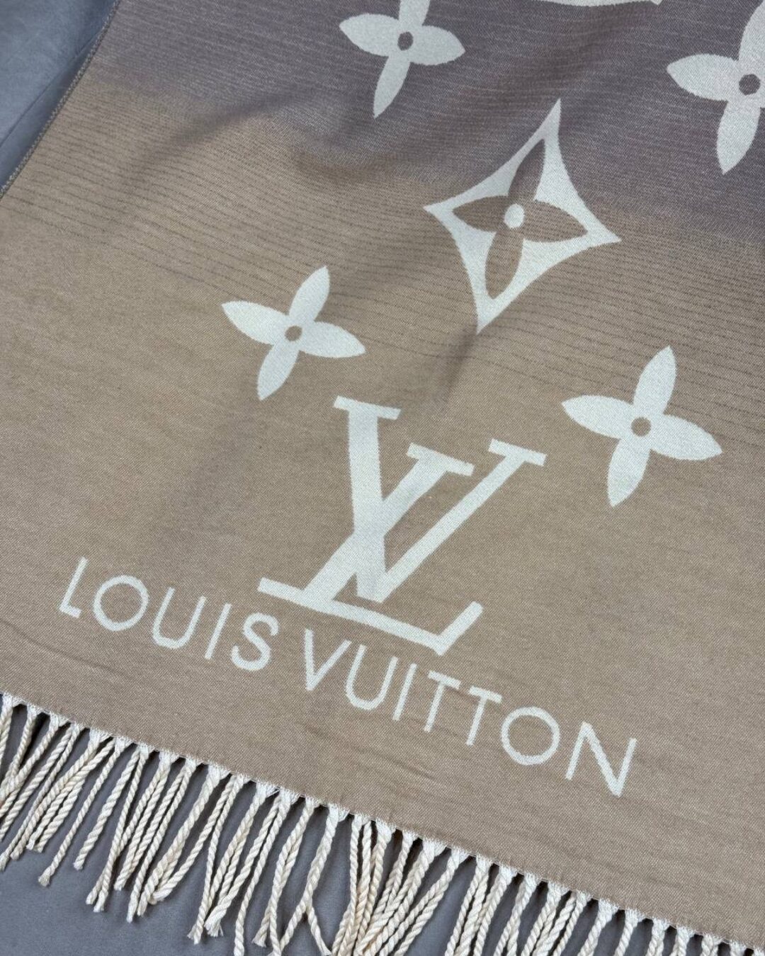 Шарф Louis Vuitton — изображение 6