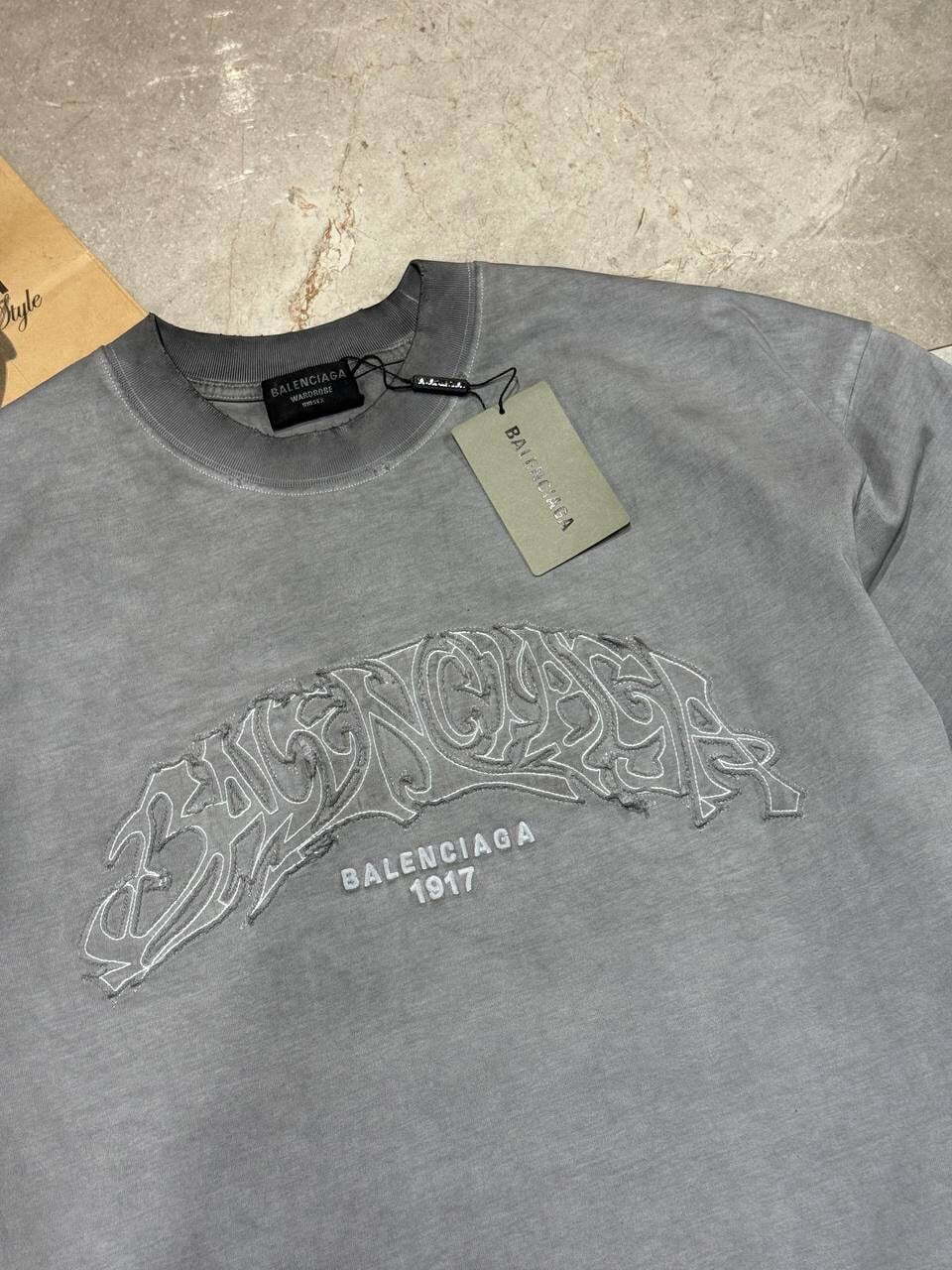 Футболка Balenciaga — фото 4