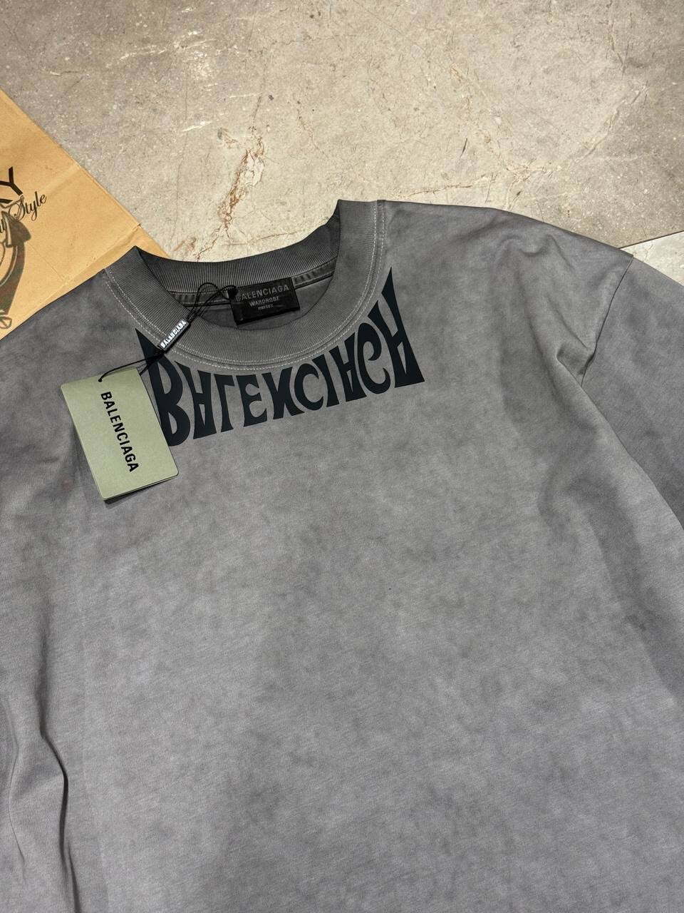 Футболка Balenciaga — фото 5