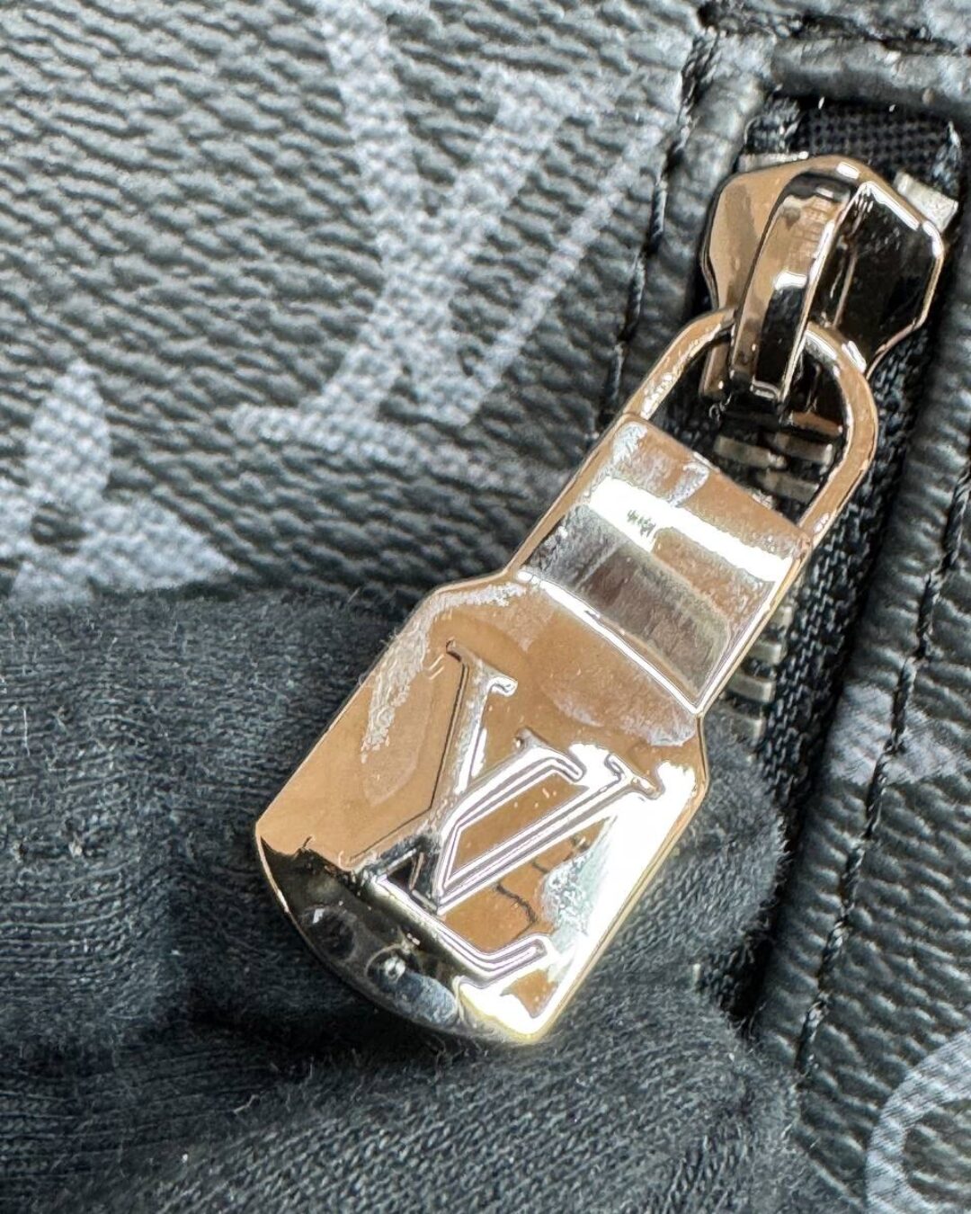 Рюкзак Louis Vuitton — изображение 4