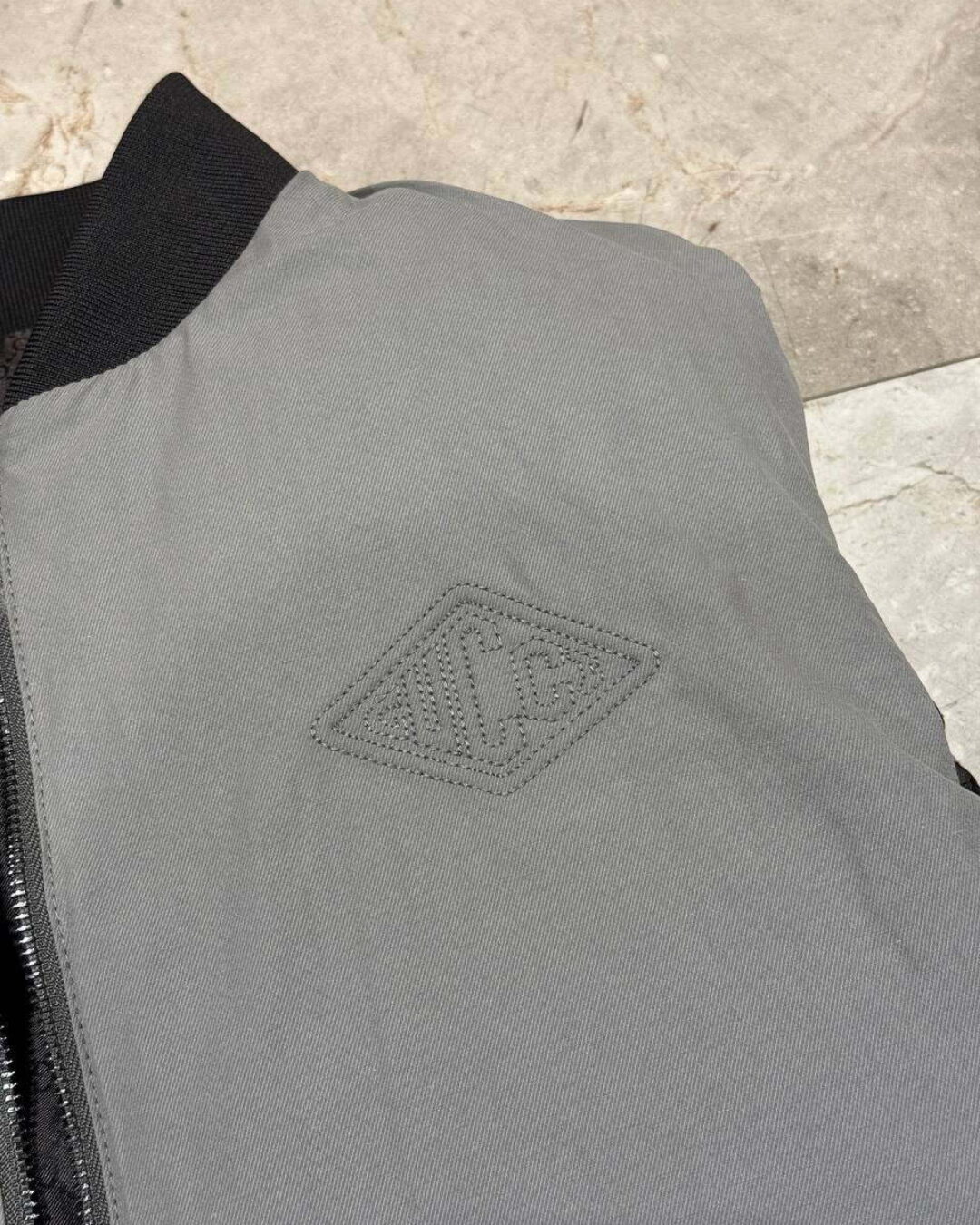 Жилет Gucci — изображение 10