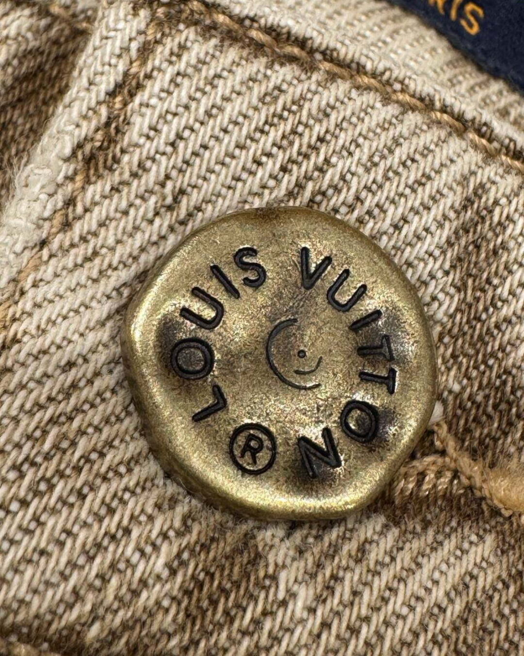 Джинсы Louis Vuitton — изображение 9