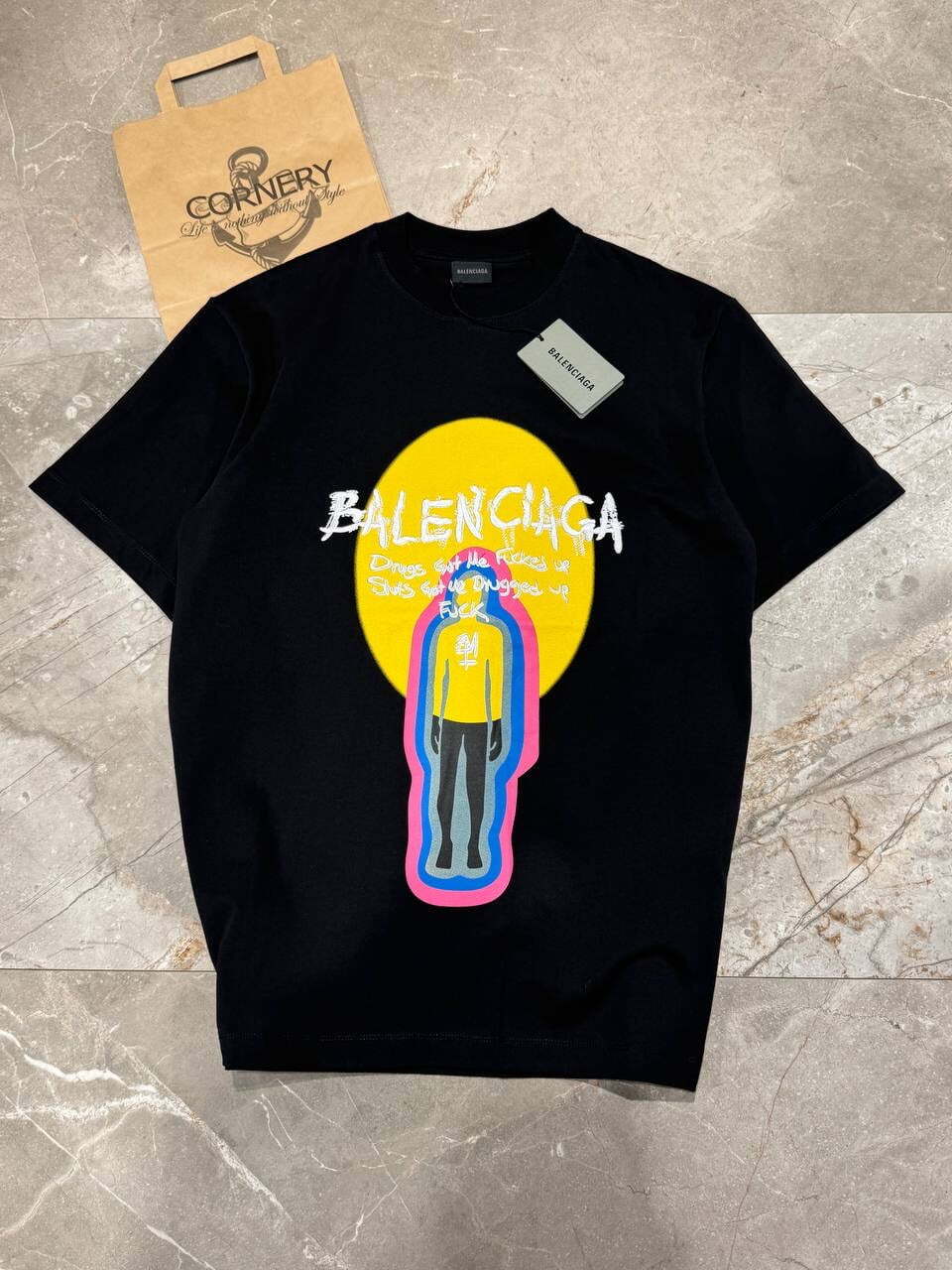 Футболка Balenciaga
