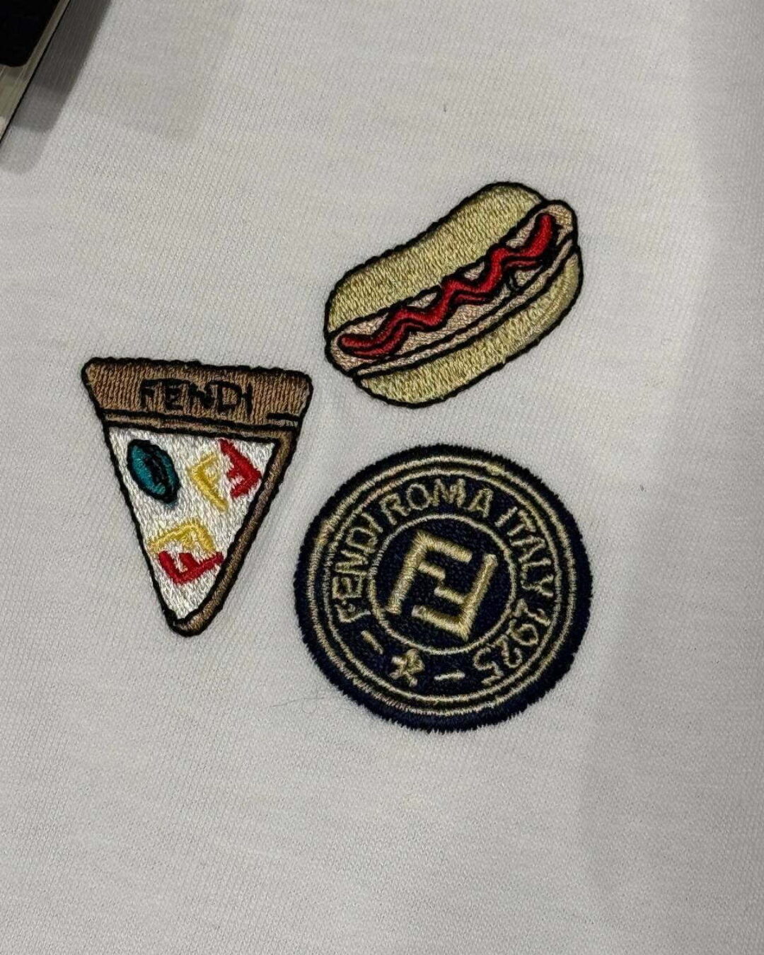 Футболка FENDI — изображение 8