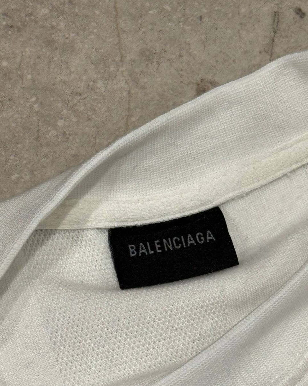 Футболка Balenciaga — изображение 9